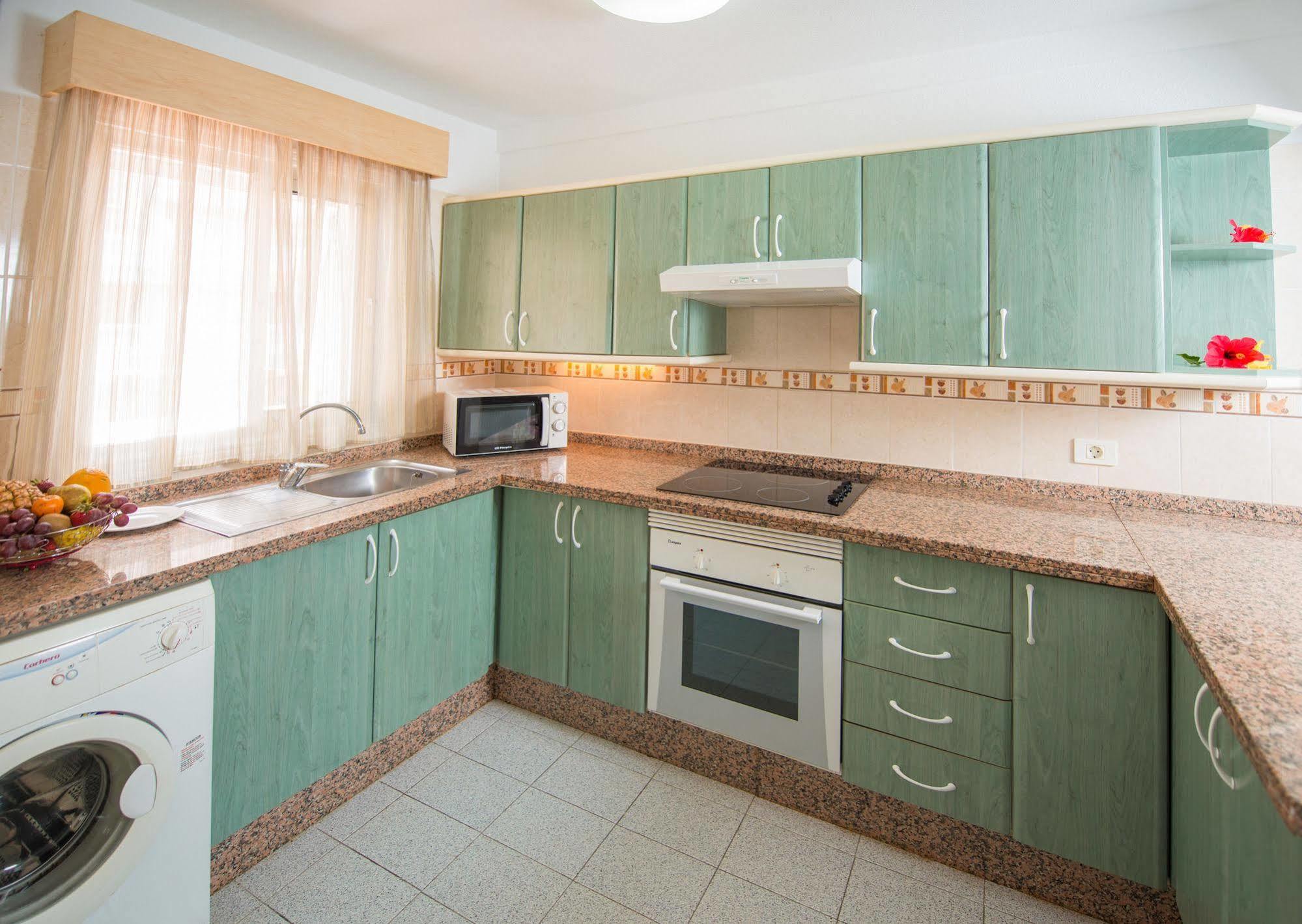 Ona El Marqués Apartahotel 3*