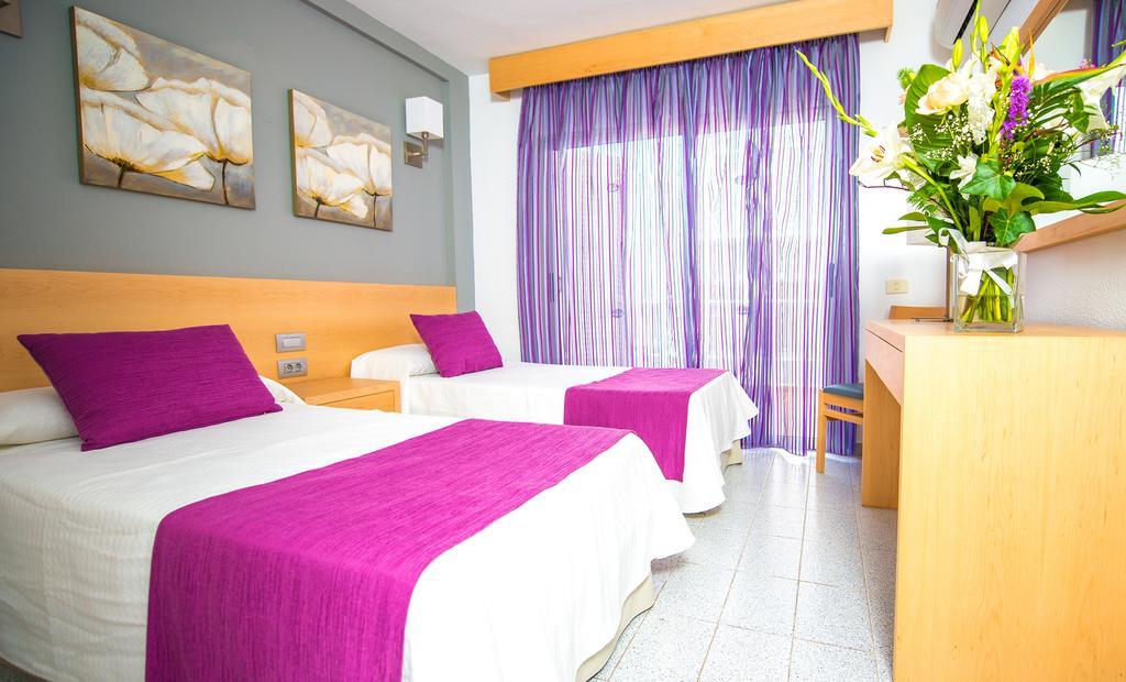 Ona El Marques Aparthotel 3*